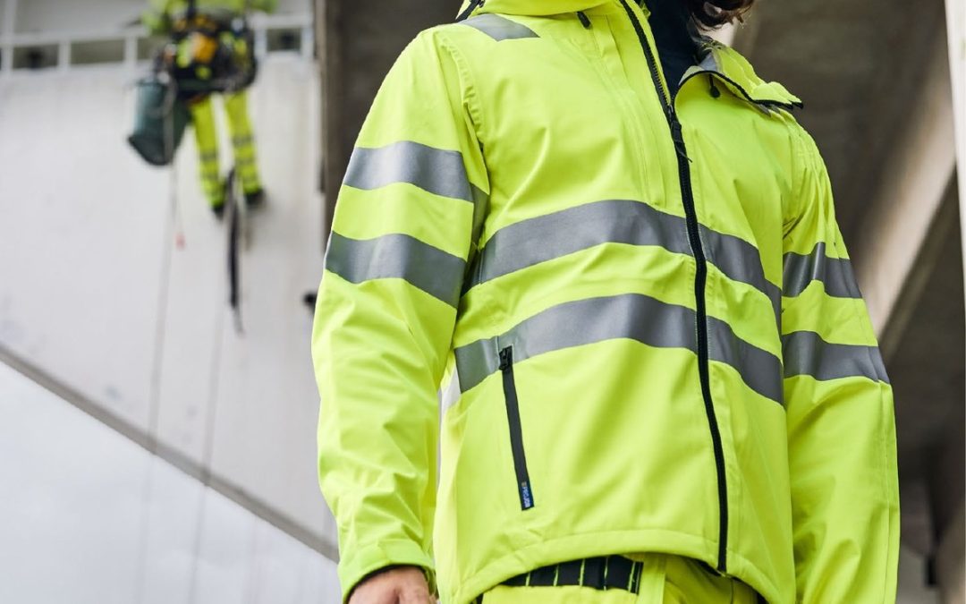PROJOB Workwear Une offre structurée par métiers et par usages Collec…